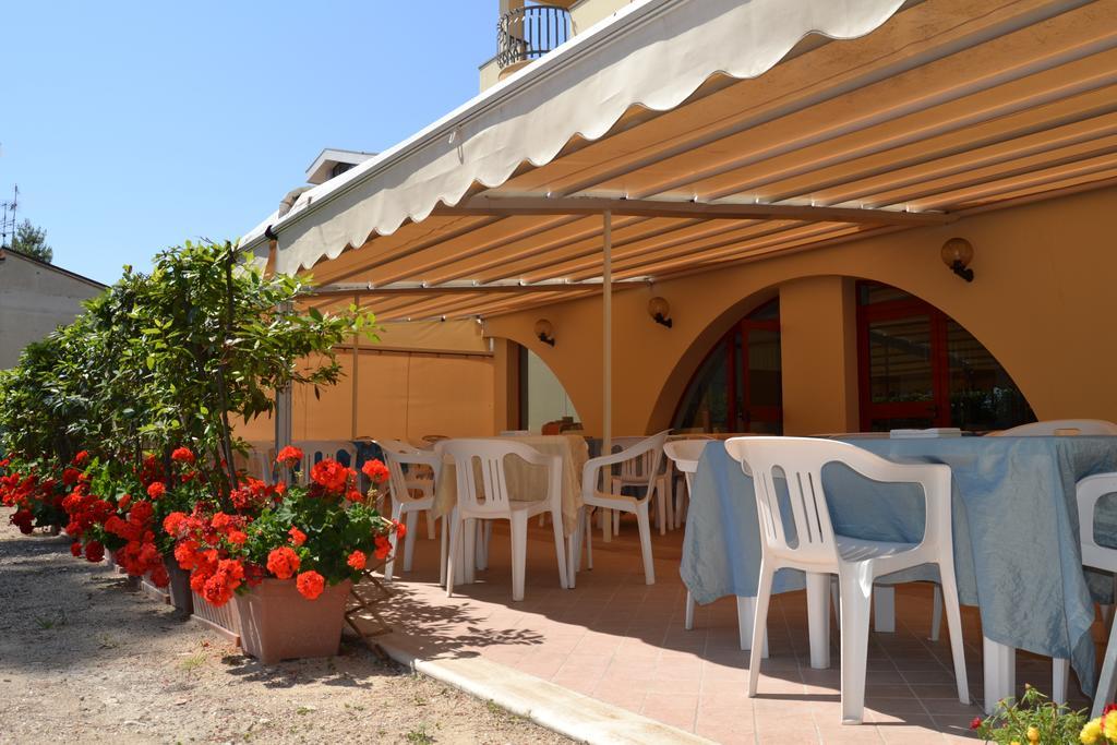 Tortoreto Hotel Quattropalme מראה חיצוני תמונה